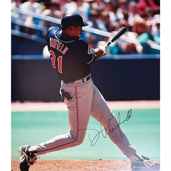 Dave Winfield Autographed Cleveland Indians 16X20 Photo