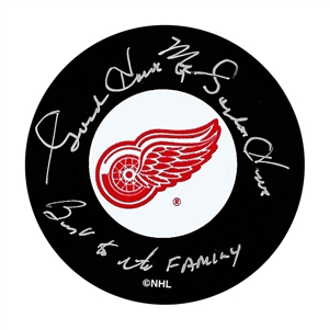 Gordie Howe Autographed Detroit Red Wings Puck (Signed Twice)