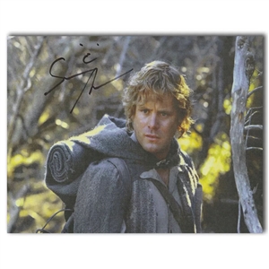 Sean Astin Autographed The Lord of the Rings 8X10 Photo