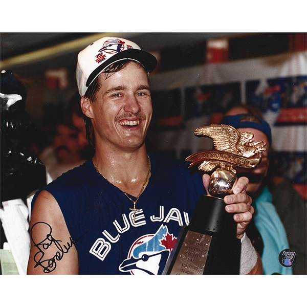 Pat Borders Autographed Toronto Blue Jays 8X10 Photo